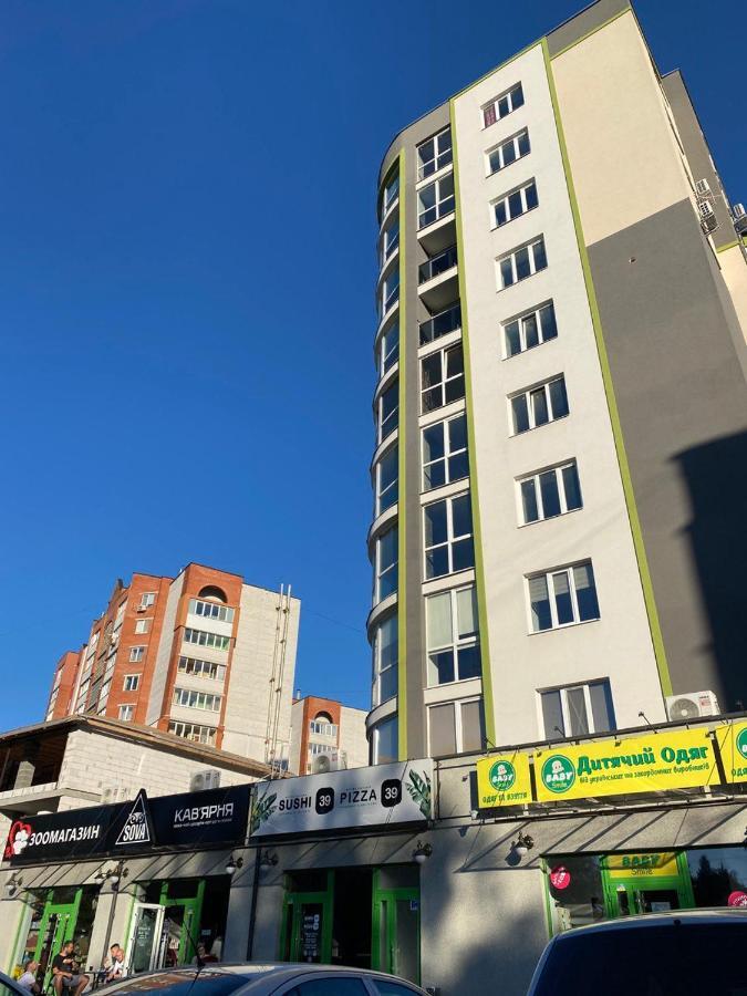 Нова Гарна Та Чиста, Квартира Біля Парку Та Озера Ternopil Luaran gambar